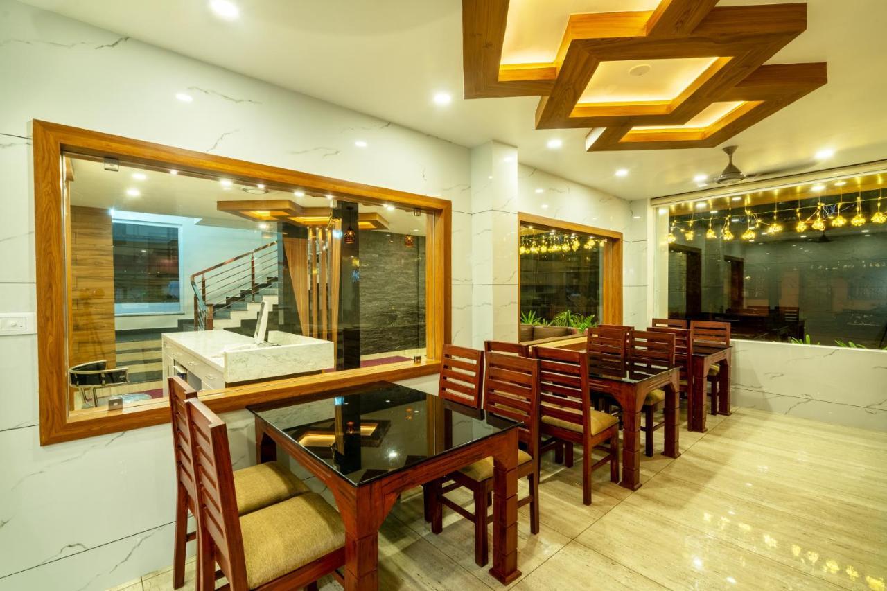 Daan Regency Ξενοδοχείο Thrissur Εξωτερικό φωτογραφία
